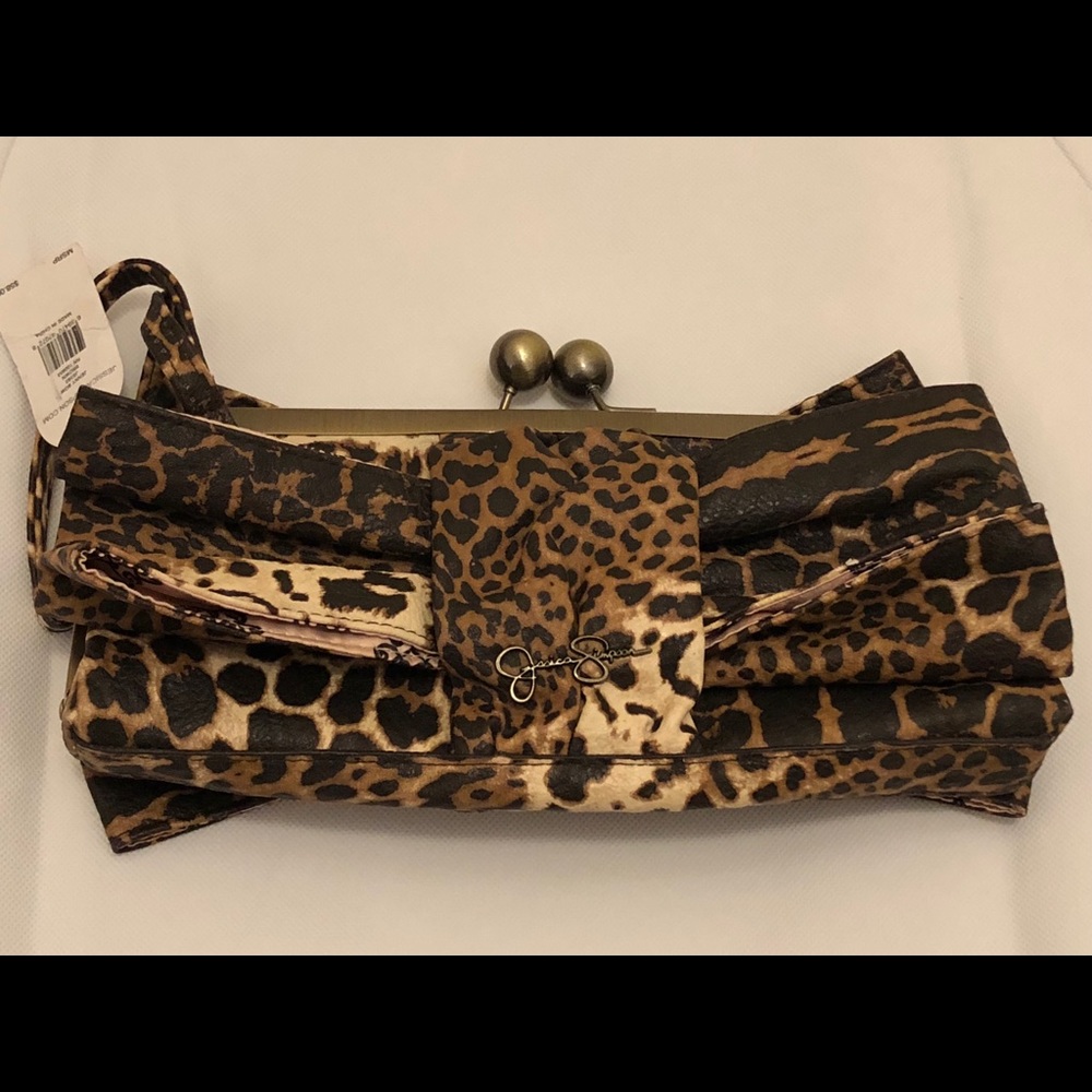 Jessica Simpson Clutch